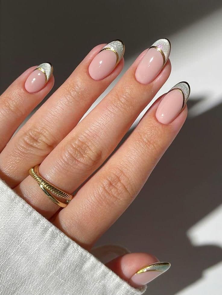 Champagne Sparkle Tips view 1