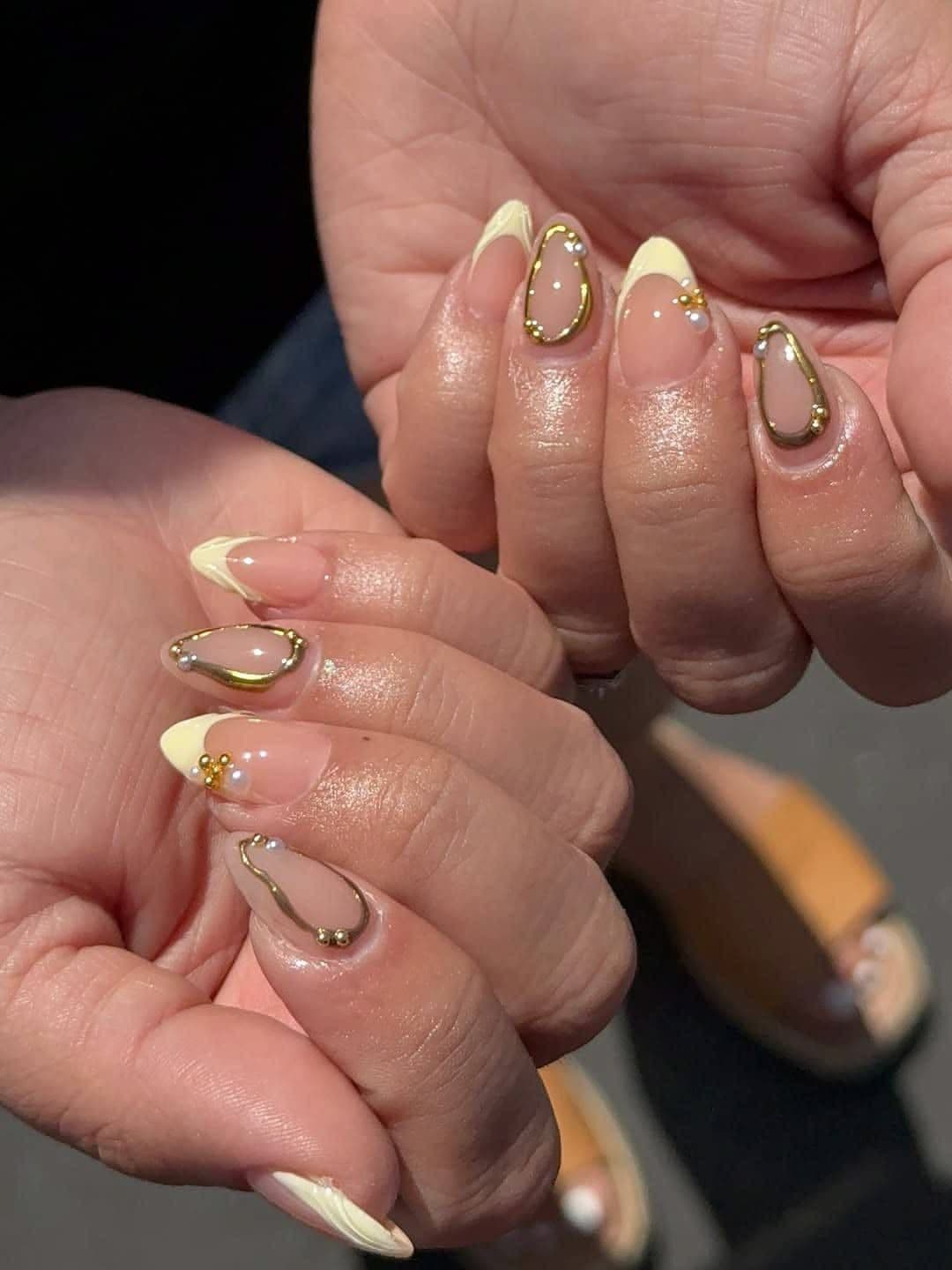 Butter Chrome Tips